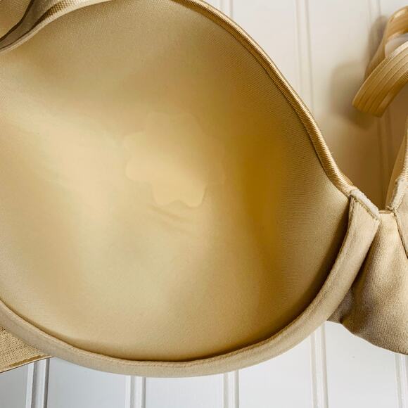 NWT Bali Nude Underwire Bra 38DD Smoothing Full Coverage - Picture 6 of 8